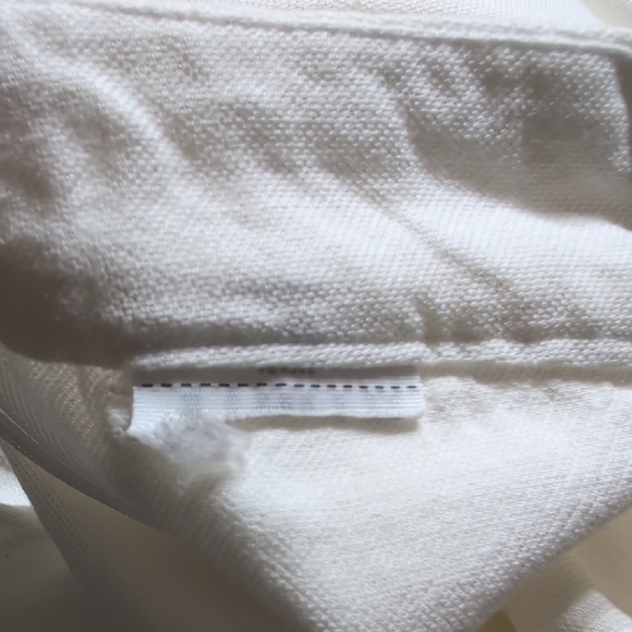 Abercrombie & Fitch White Cargo Shorts Relaxed Fit - Picture 9 of 9